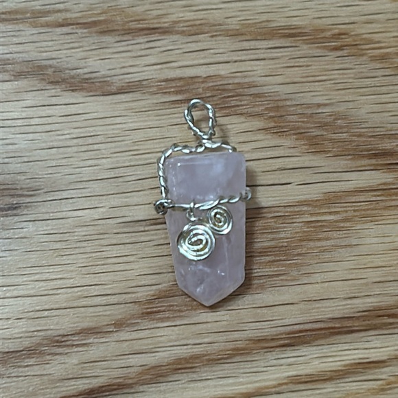 Authentic Rose Quartz Pendent - Picture 1 of 2